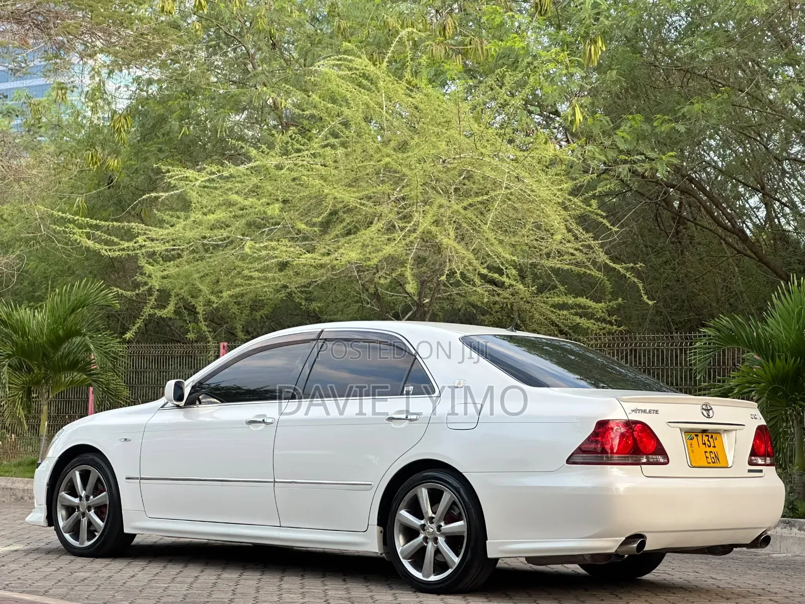 Toyota Crown 2026 Pearl