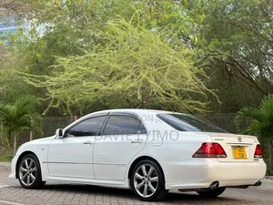 Toyota Crown 2026 Pearl