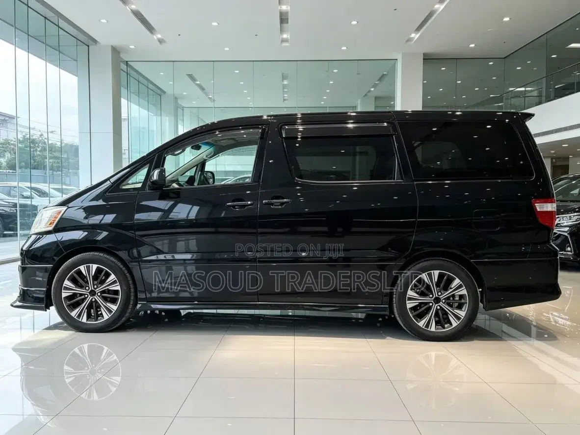 Toyota Alphard 2004 Black