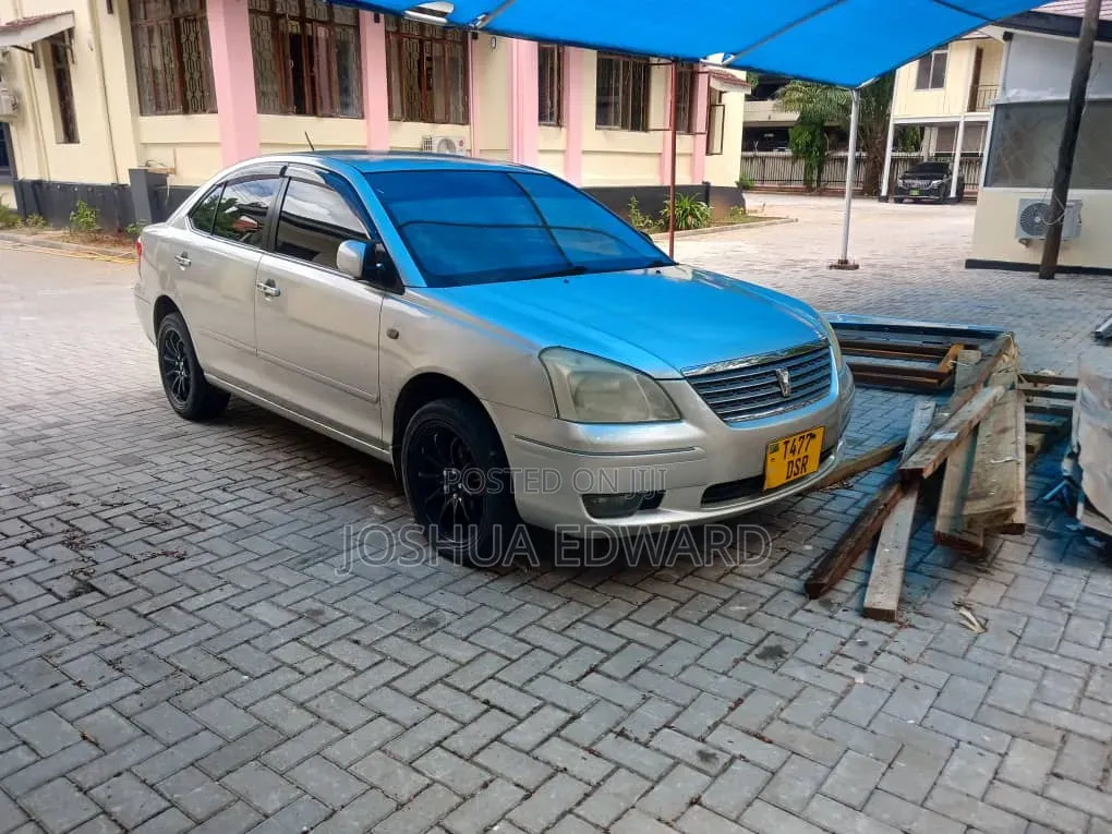 Toyota Premio 2005 White