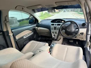 Toyota Belta 2008 Silver