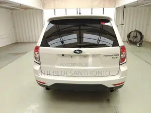 Subaru Forester 2009 Pearl