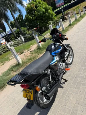 TVS HLX 125 2024 Black