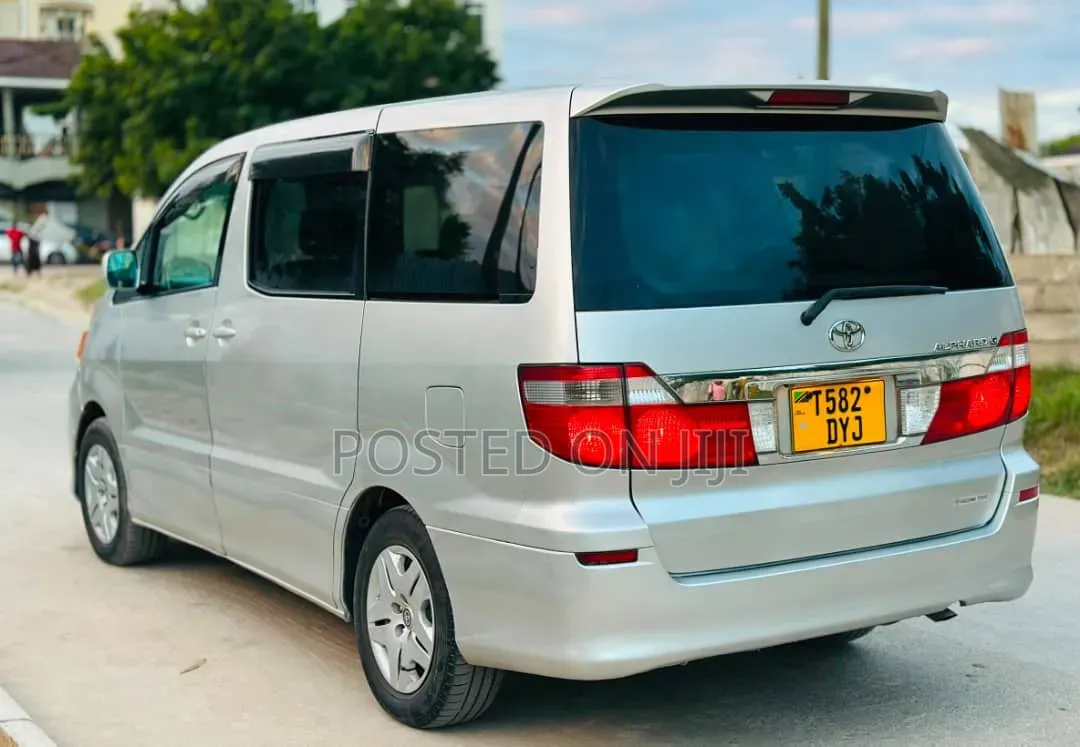 Toyota Alphard 2005 Silver