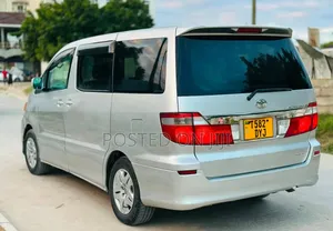 Toyota Alphard 2005 Silver