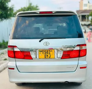 Toyota Alphard 2005 Silver