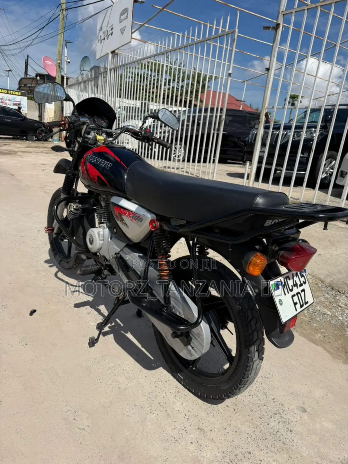 Bajaj Boxer X125 2026 Black