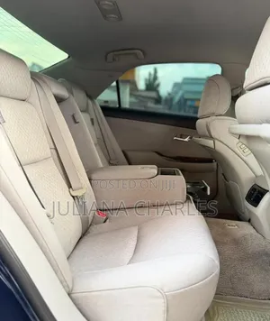 Toyota Crown 2009 Black