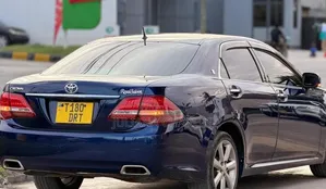 Toyota Crown 2009 Black