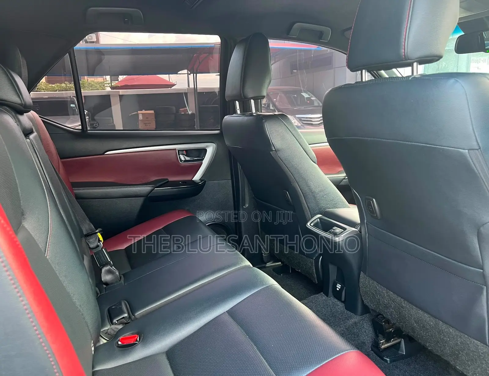 Toyota Fortuner 2024 Black