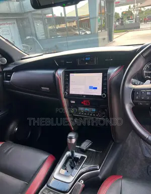Toyota Fortuner 2024 Black