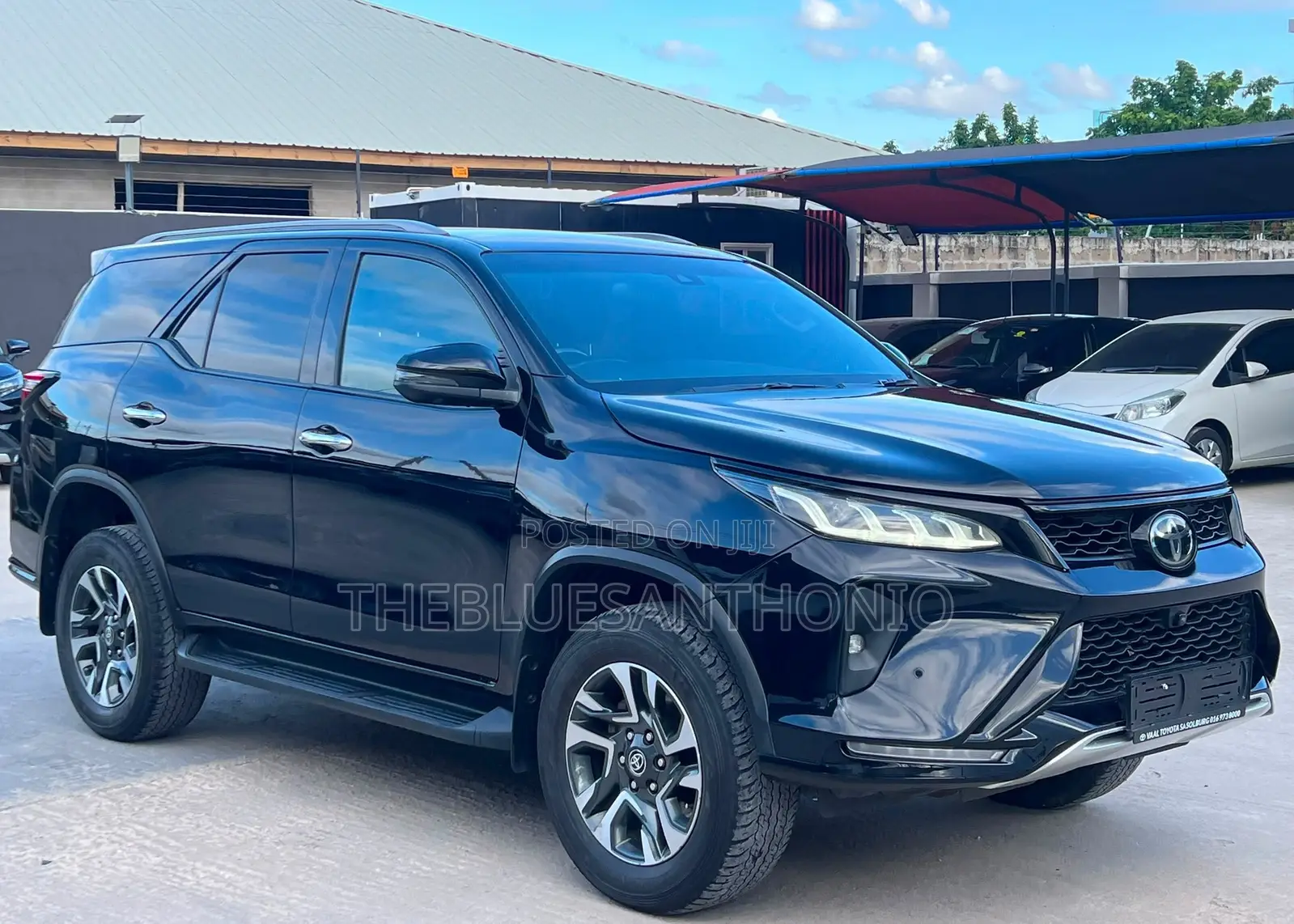 Toyota Fortuner 2024 Black