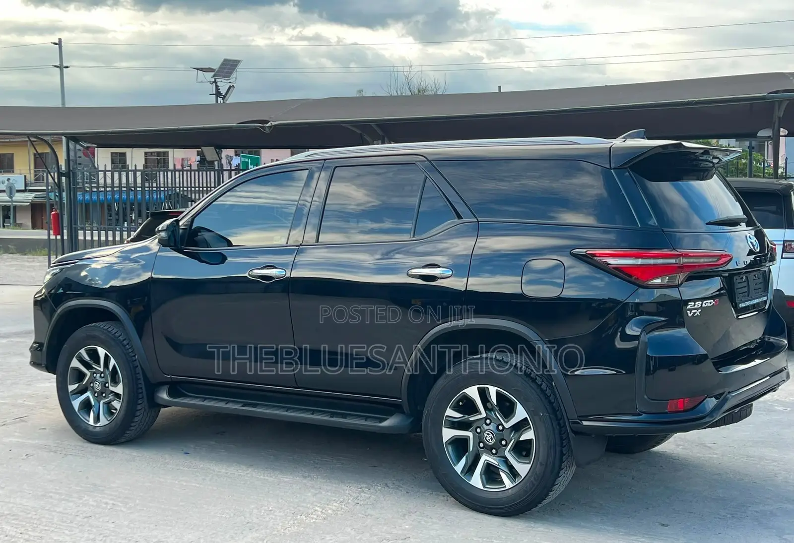 Toyota Fortuner 2024 Black