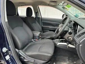 Mitsubishi RVR 2010 Blue