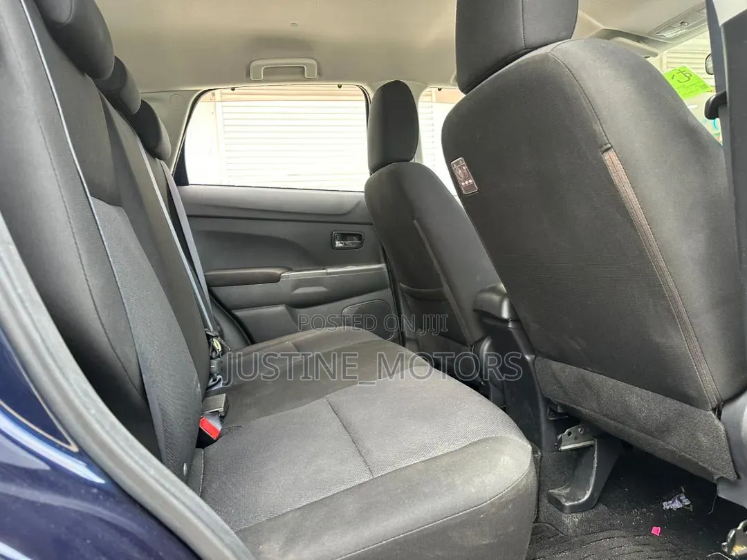 Mitsubishi RVR 2010 Blue