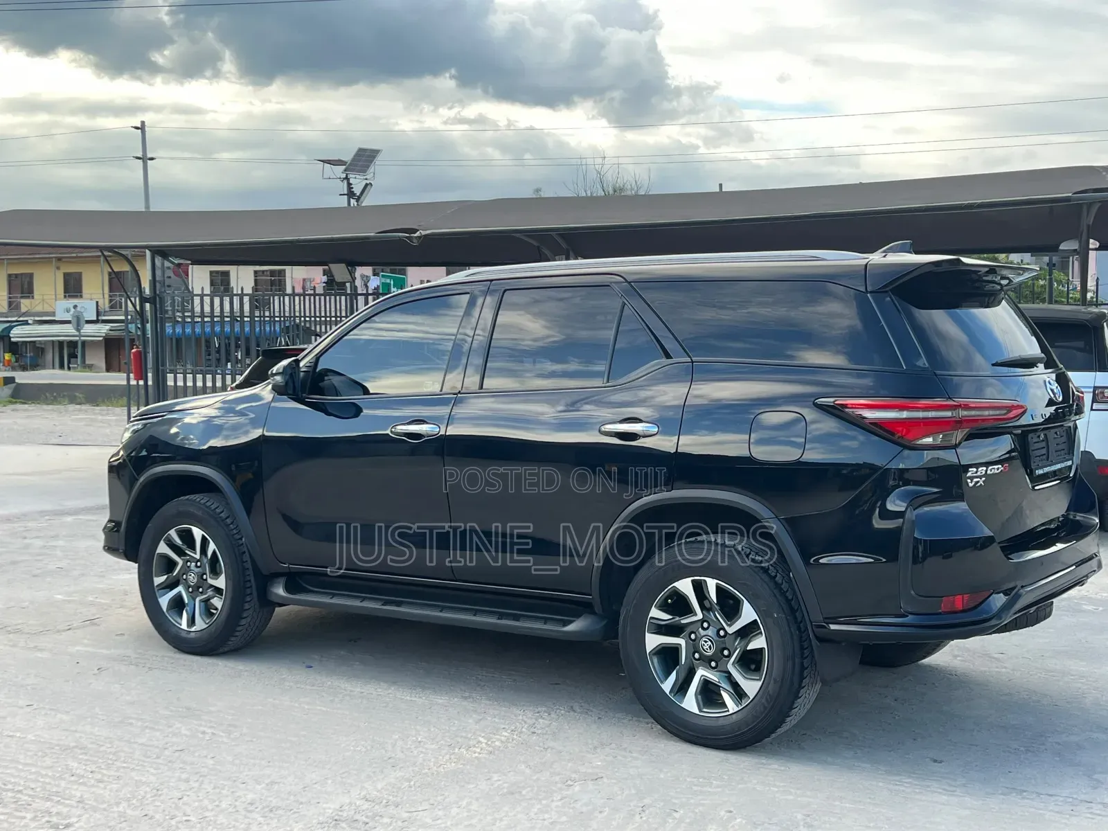 Toyota Fortuner 2023 Blue