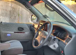 Toyota Noah 2001 Silver