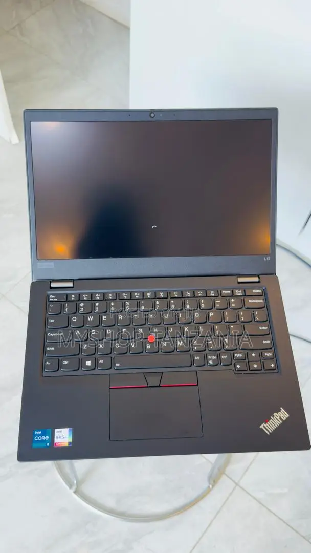 New Laptop Lenovo ThinkPad L13 Yoga 8GB Intel Core i5 SSD 256GB
