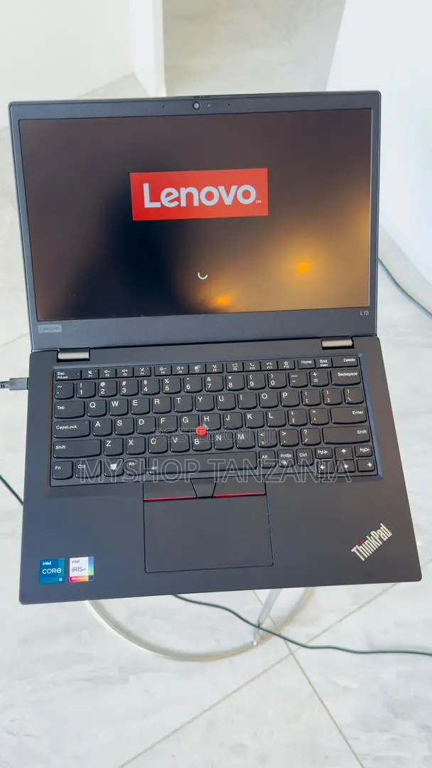 New Laptop Lenovo ThinkPad L13 Yoga 8GB Intel Core i5 SSD 256GB