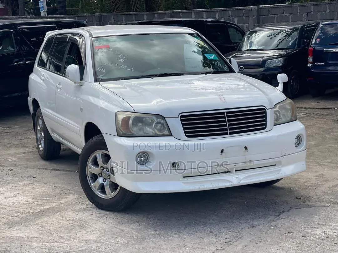 Toyota Kluger 2005 White