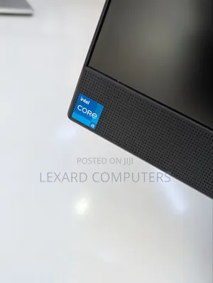 Desktop Computer Dell Optiplex 7090 16GB Intel Core i5 SSD 256GB
