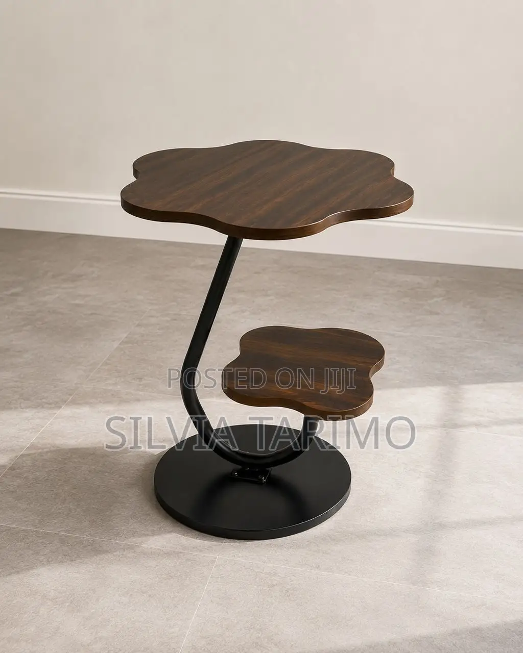 Modern 2-Tier Flower-Shaped Side Table – Coffee Snack Table