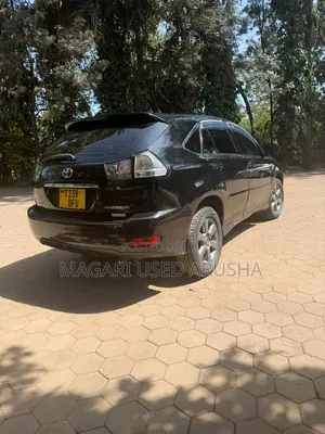 Toyota Harrier 2004 Black