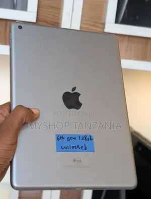 Apple iPad 9.7 128 GB Gray