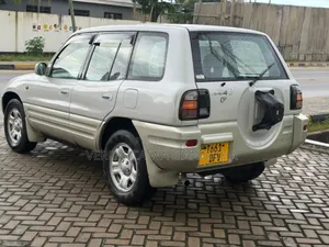 Toyota RAV4 1999