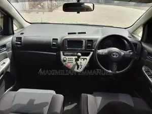 Toyota Wish 2013 Gray