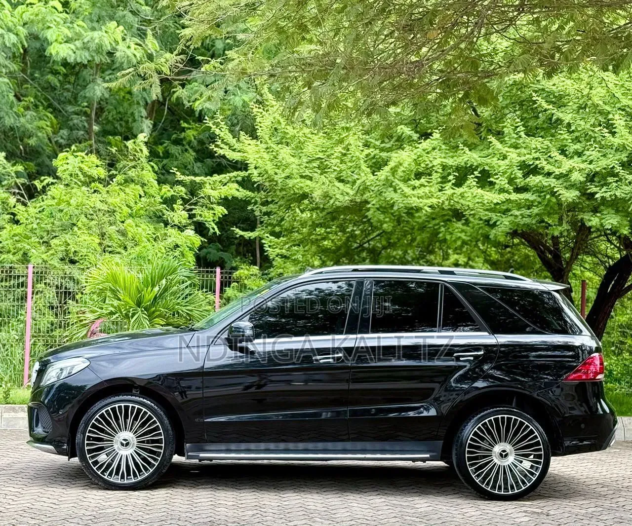 Mercedes-Benz GLE-Class 2015 Black