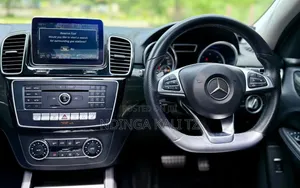 Mercedes-Benz GLE-Class 2015 Black