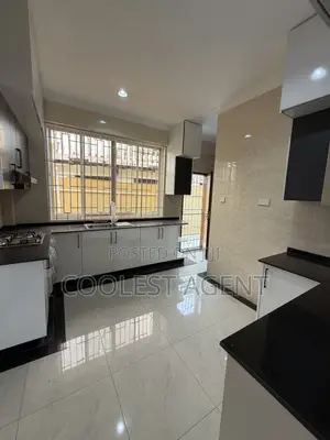 3bdrm Apartment in Coolest Estate, Msasani for rent