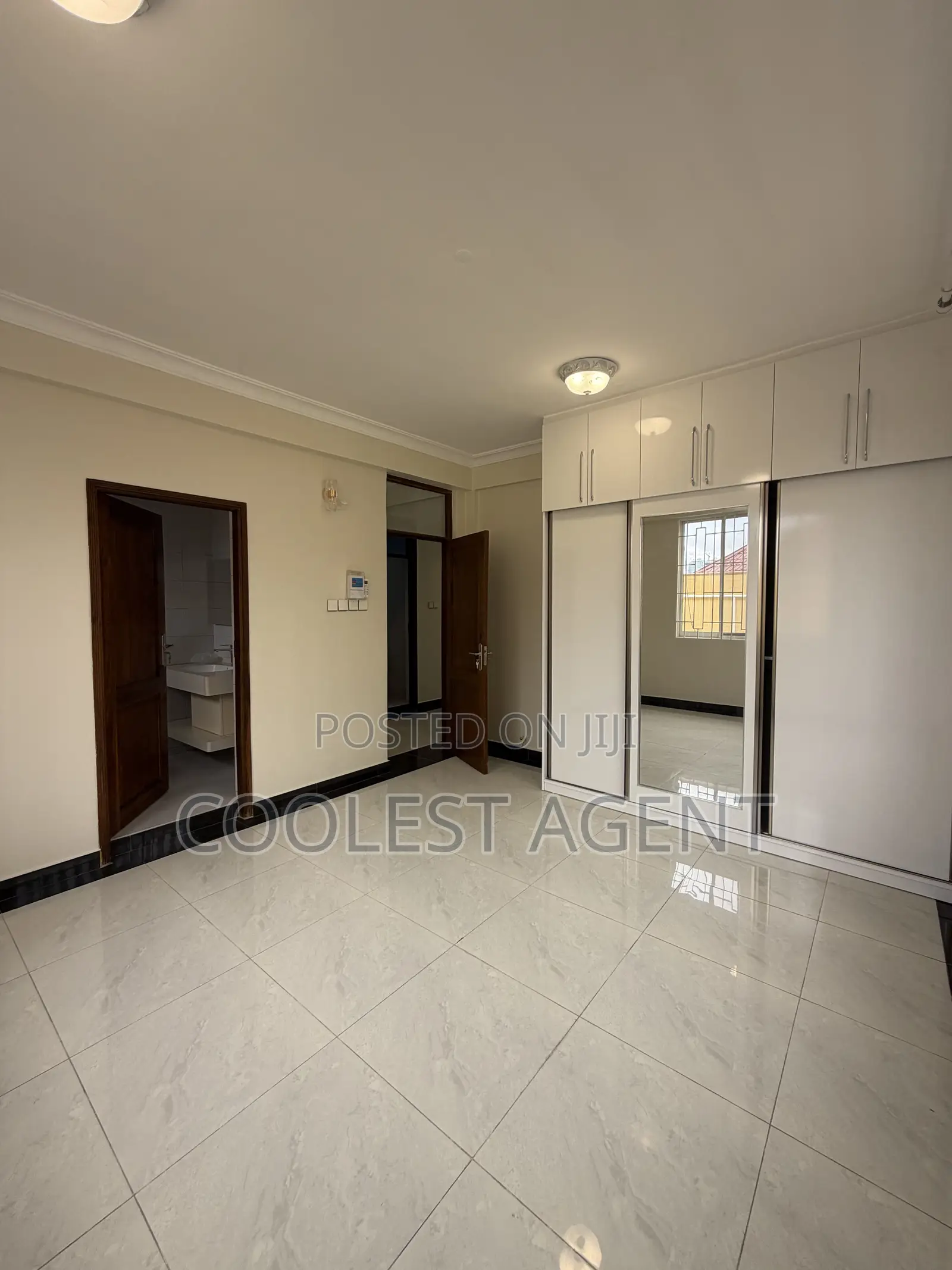 3bdrm Apartment in Coolest Estate, Msasani for rent