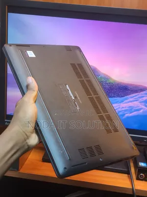 New Laptop Dell Latitude 5300 8GB Intel Core i5 SSD 256GB