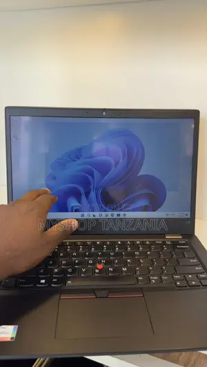 Laptop Lenovo ThinkPad L13 Yoga 8GB Intel Core i5 SSD 256GB