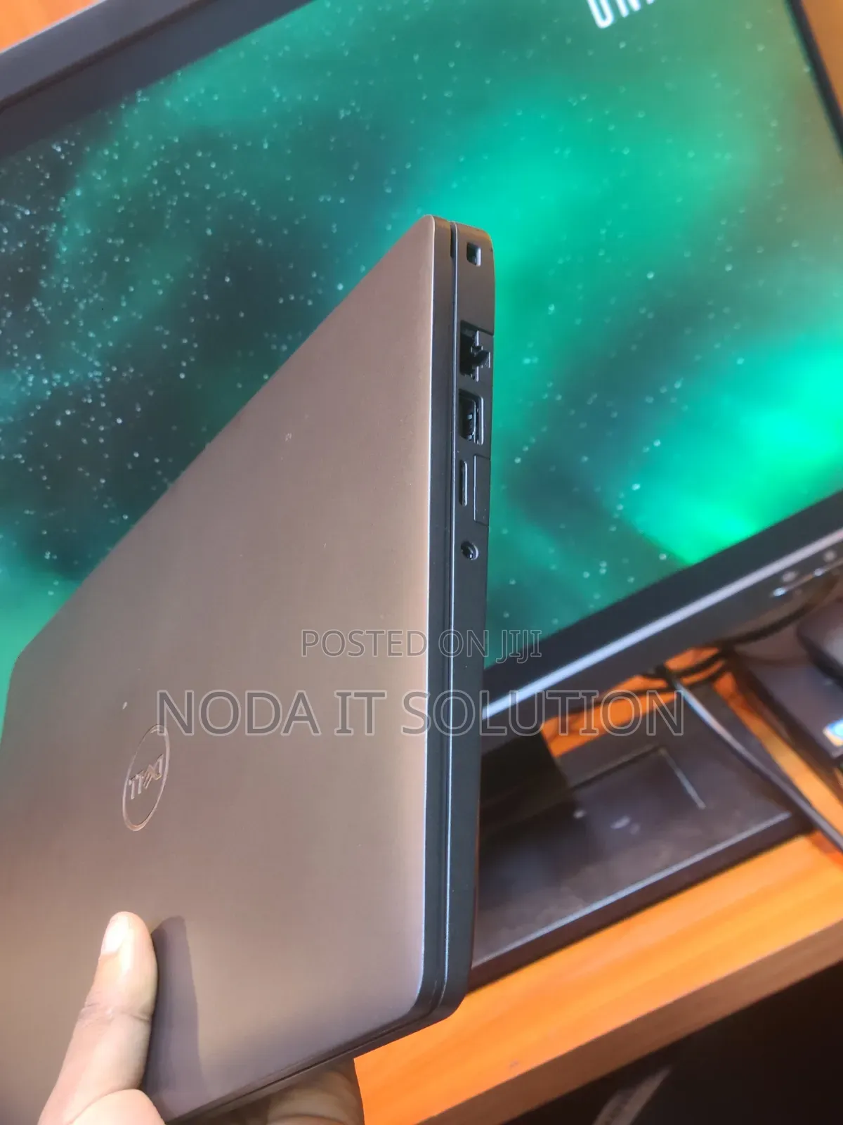 New Laptop Dell Latitude 5300 8GB Intel Core i5 SSD 256GB