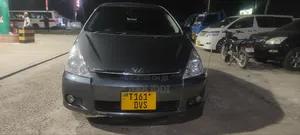 Toyota Wish 2005 Gray