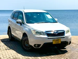 Subaru Forester 2012 White