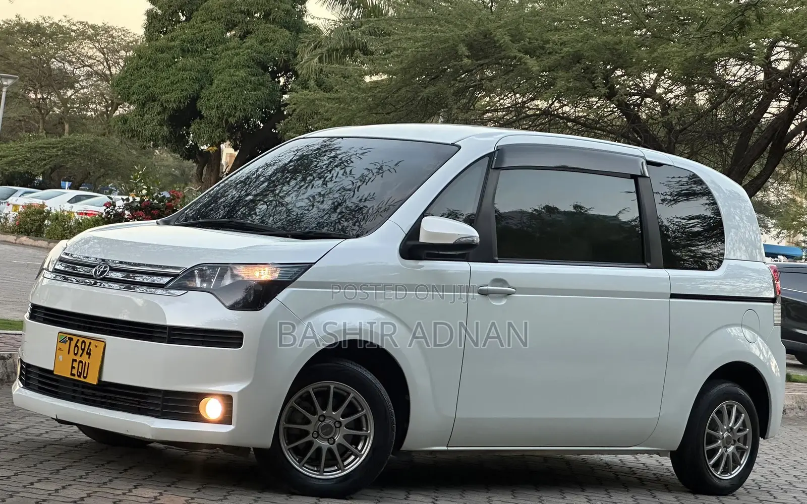Toyota Spade 1.5 2013 White
