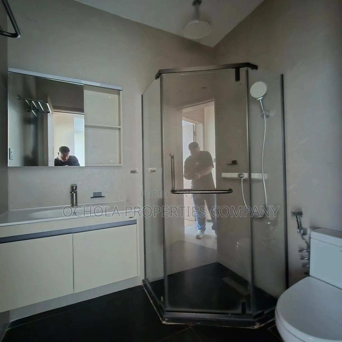 3bdrm Duplex in Oyster Bay for rent
