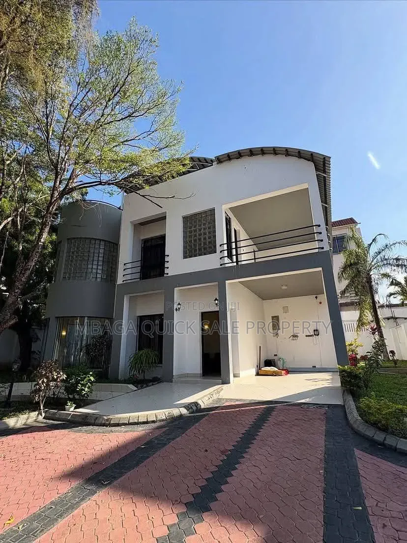 4bdrm Apartment in Masaki for rent