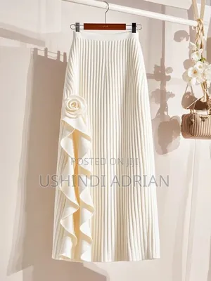 Ribbed Skirt With Rose Ruffle