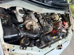 Toyota Noah 2001 Silver