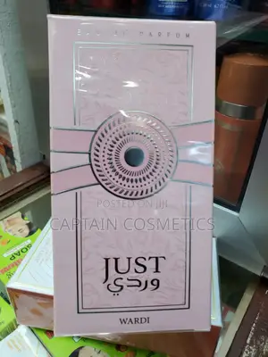 Hii Ni Just Wardi Eau De Parfum.