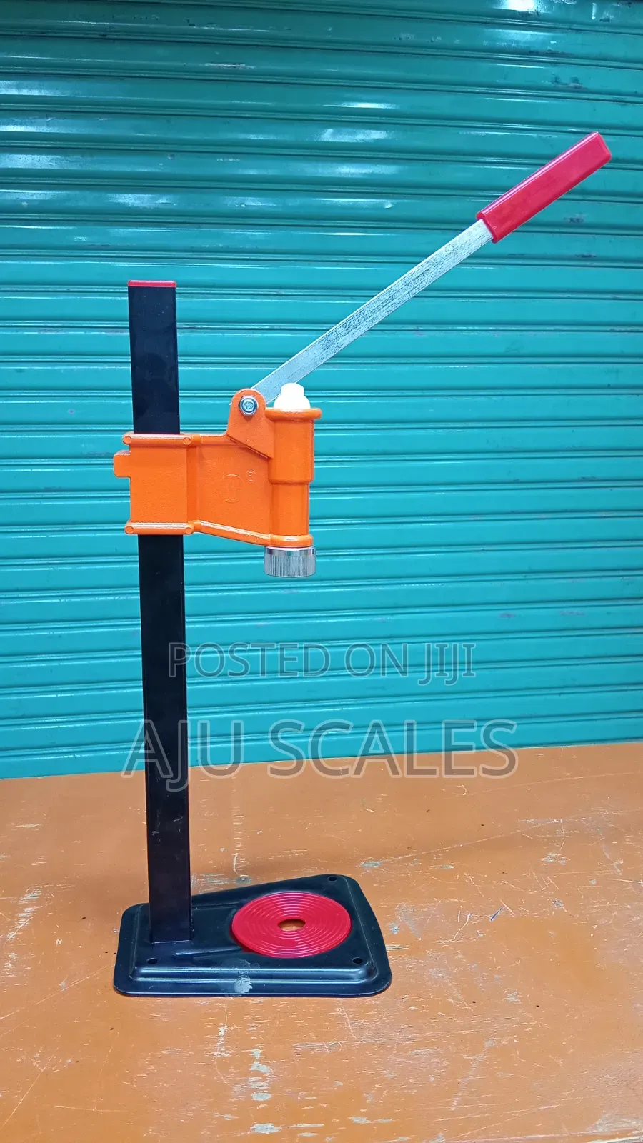 Manual Bottle Capping Machine