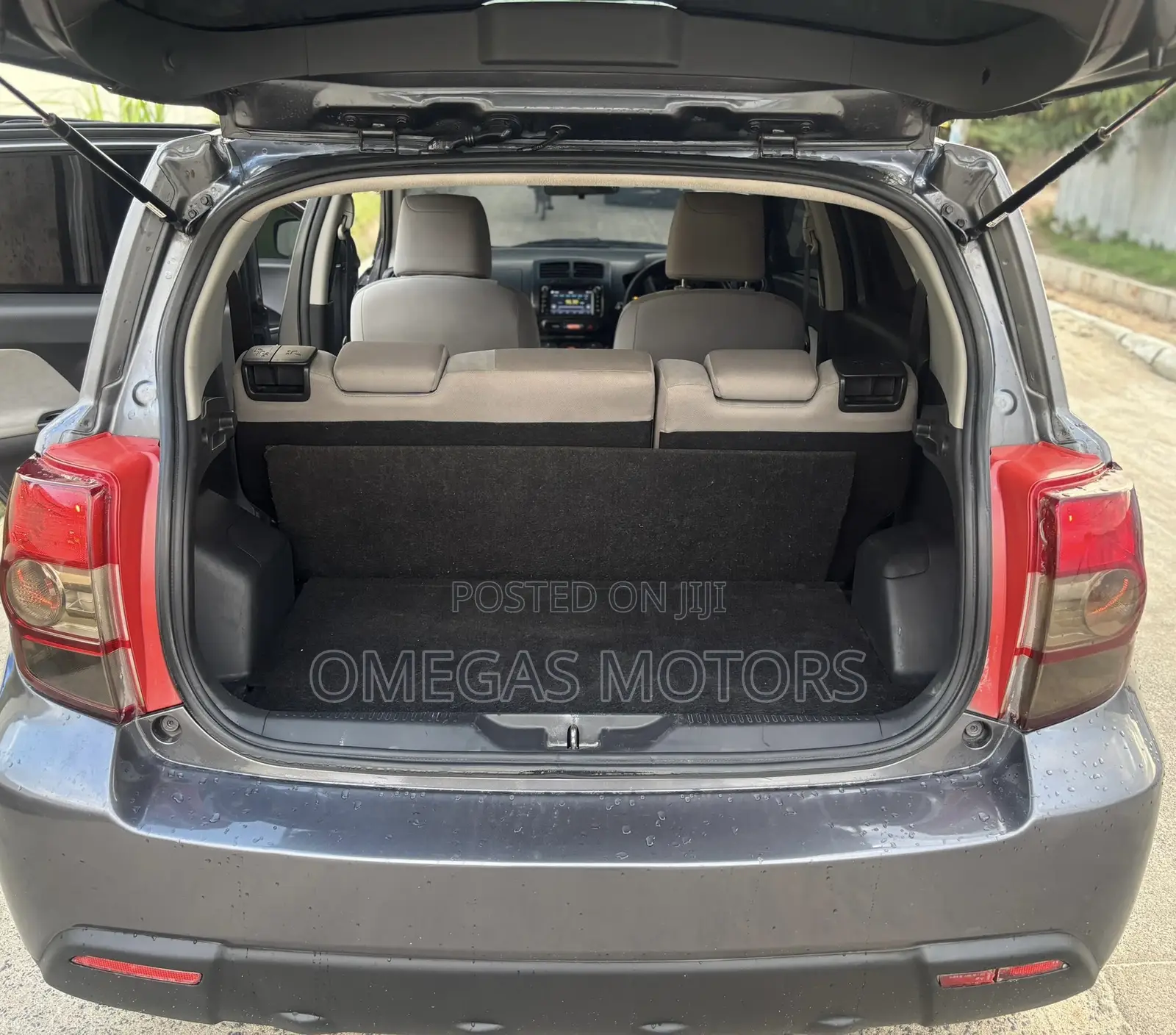 Toyota IST 2007 Gray