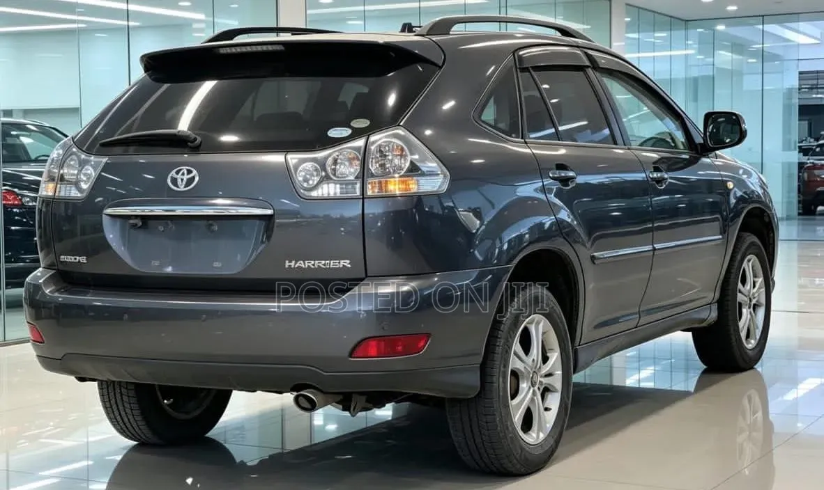 Toyota Harrier 2005 Gray