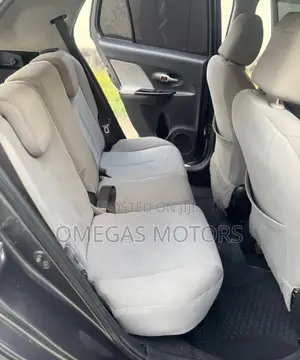 Toyota Ractis 1.3 FWD 2005 Silver