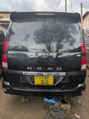 Toyota Noah 2005 Black